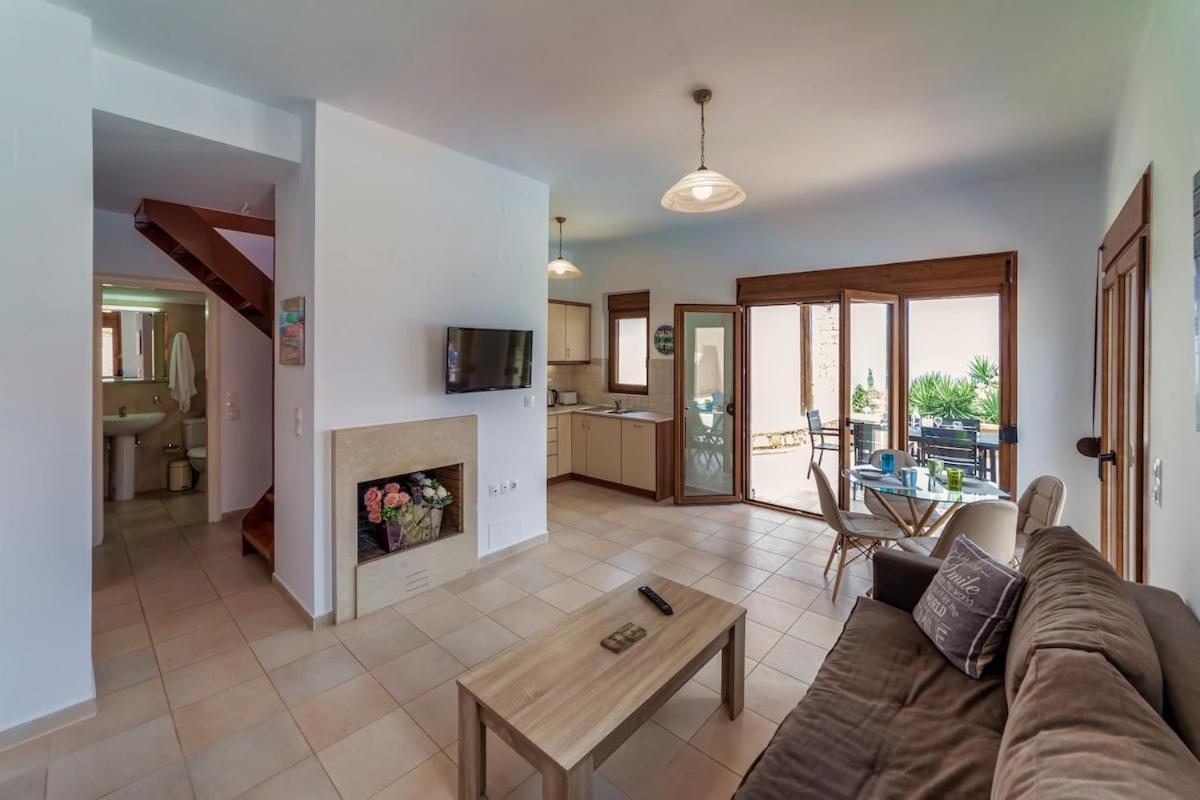 Karena Seaview Villa Gerani Chanion Екстериор снимка