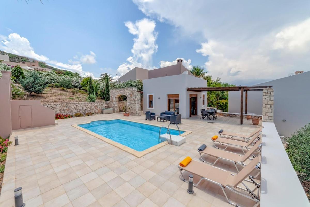 Karena Seaview Villa Gerani Chanion Екстериор снимка