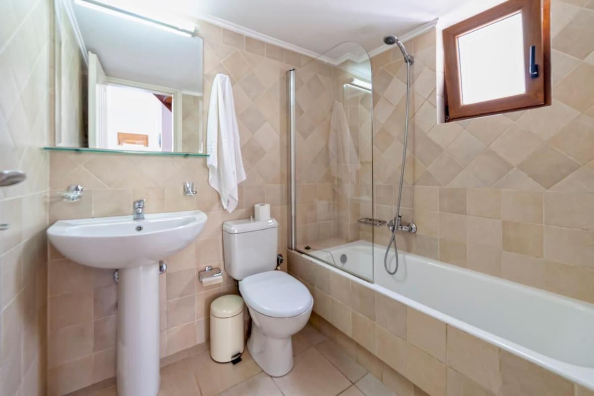 Karena Seaview Villa Gerani Chanion Екстериор снимка