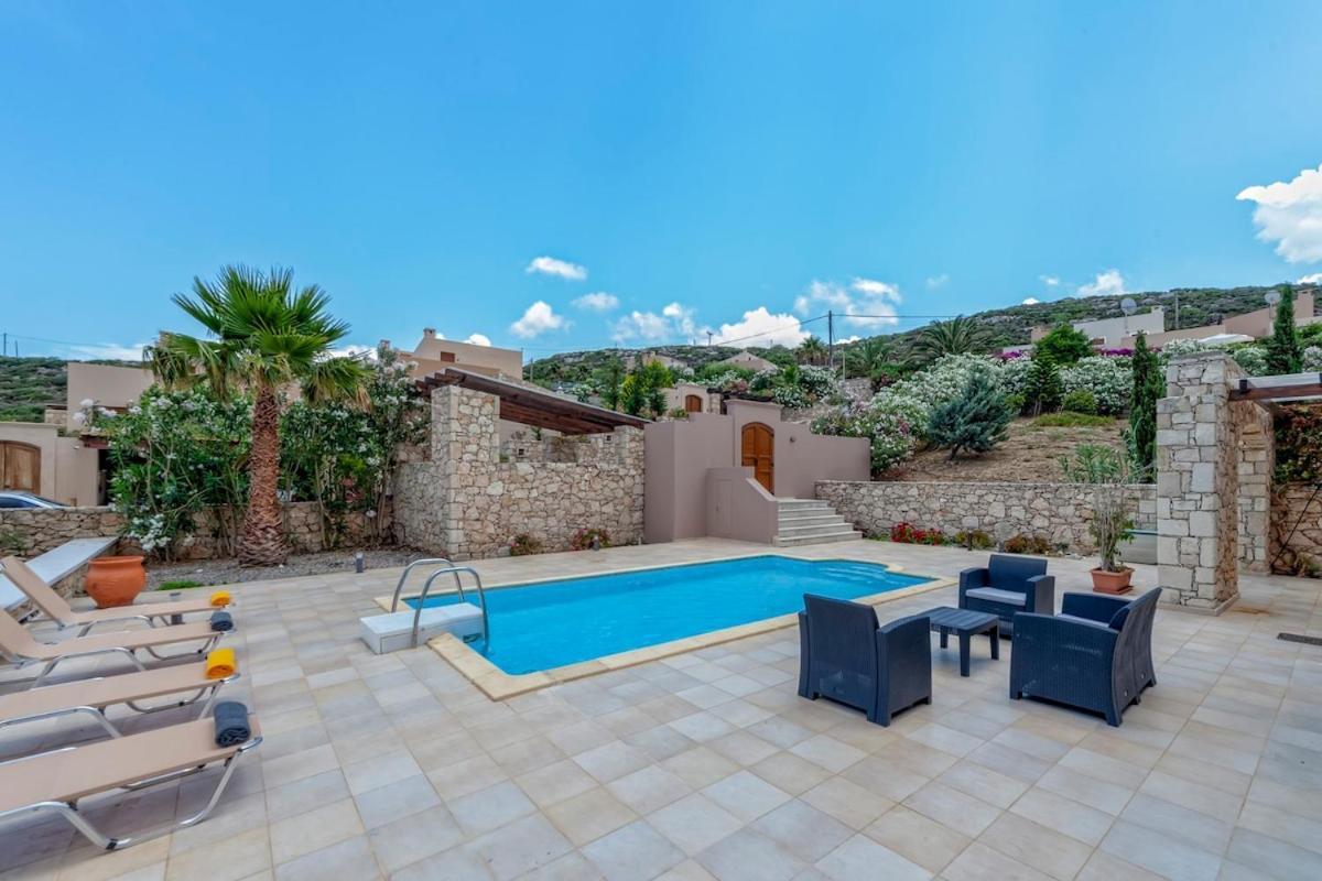 Karena Seaview Villa Gerani Chanion Екстериор снимка
